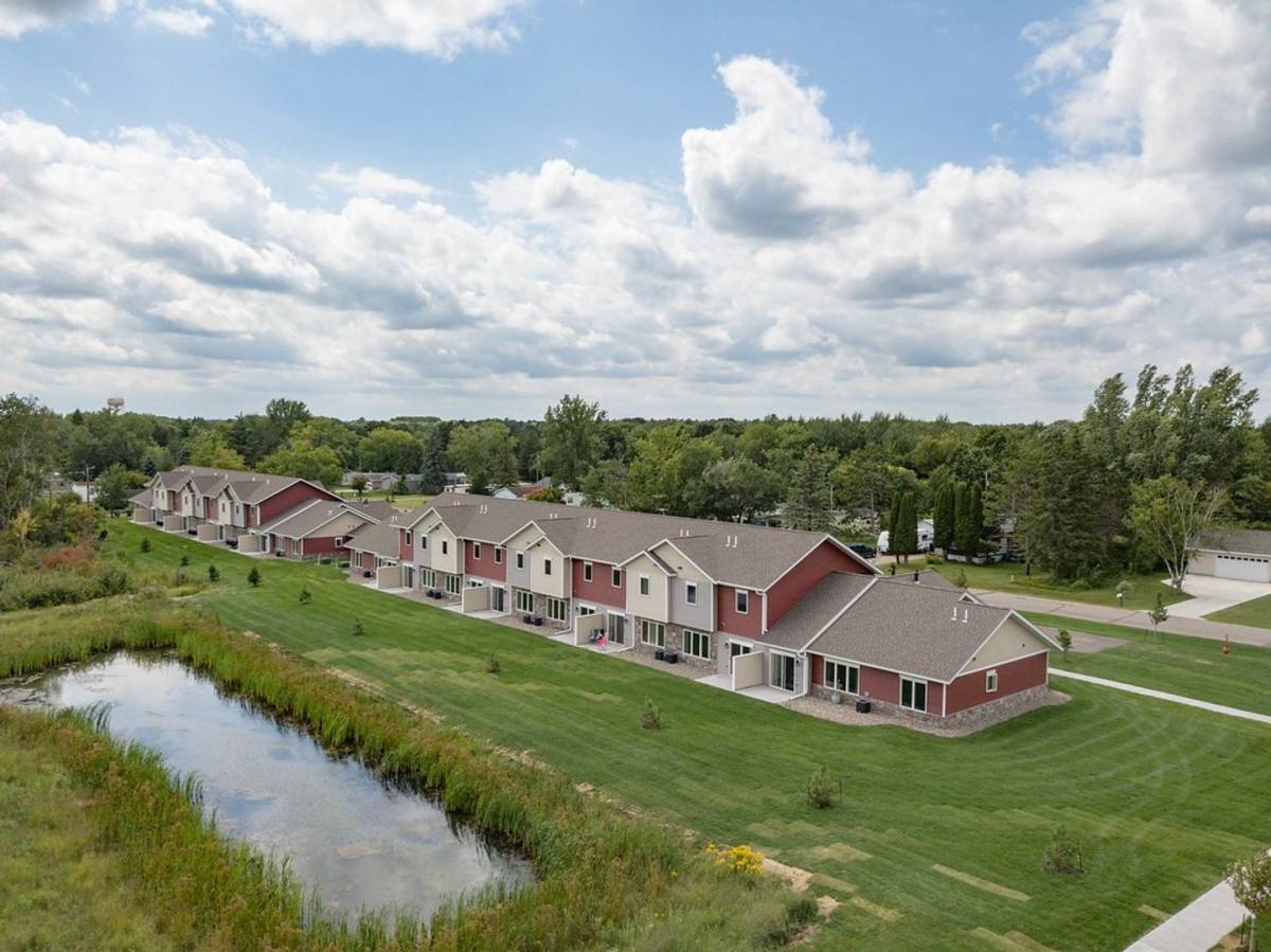Townhouse for rent at 14304 Forest Dr, Baxter, MN 56425