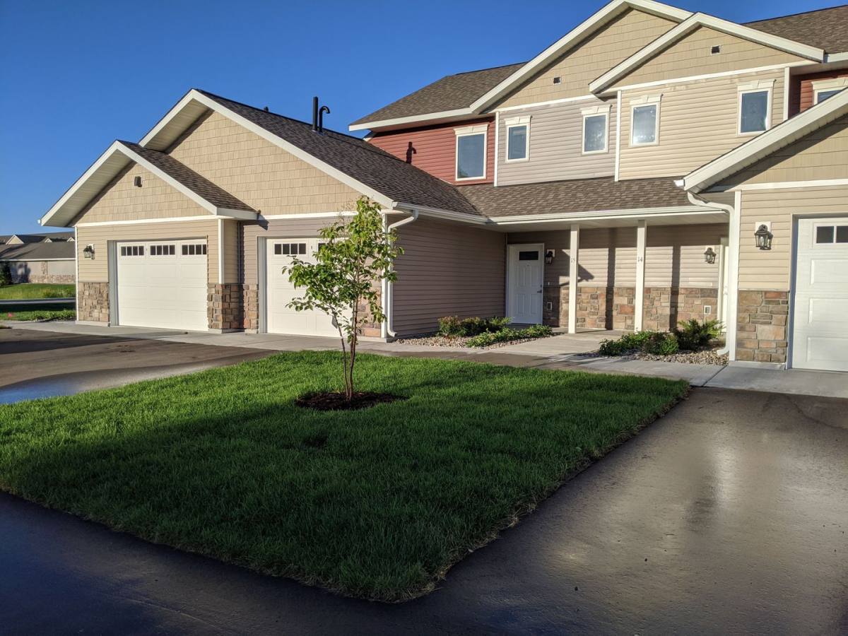 Townhouse for rent at 14304 Forest Dr, Baxter, MN 56425