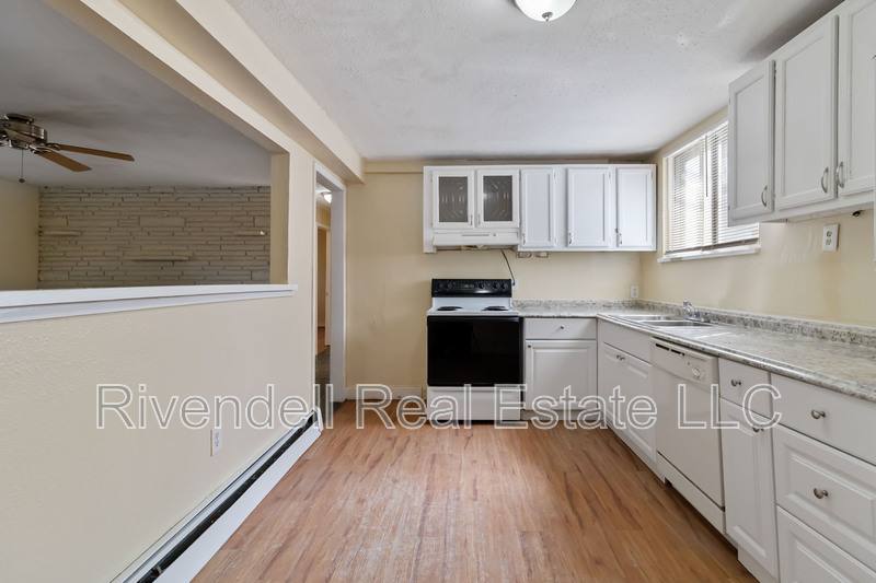 Apartment for rent at 14920 E 22nd Ave, Aurora, CO 80011