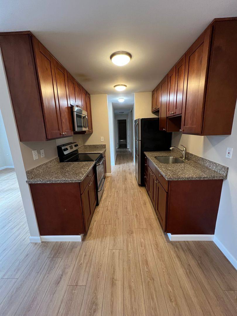 Apartment for rent at 3326 Lombard Ave, Everett, WA 98201