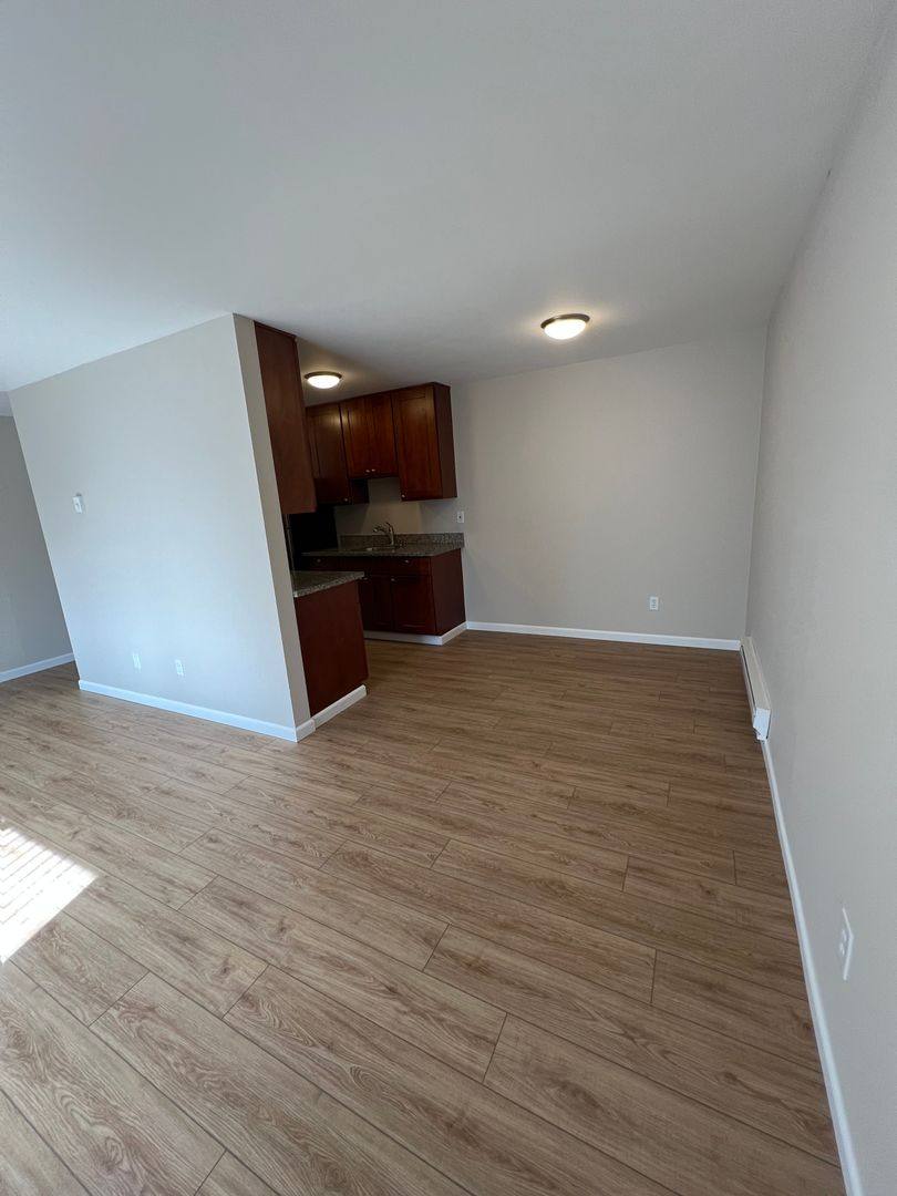 Apartment for rent at 3326 Lombard Ave, Everett, WA 98201
