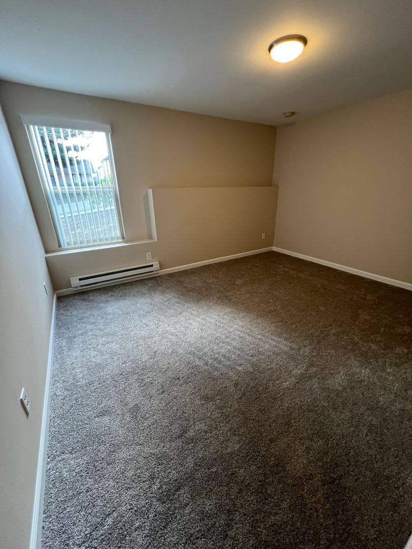 Apartment for rent at 3326 Lombard Ave, Everett, WA 98201