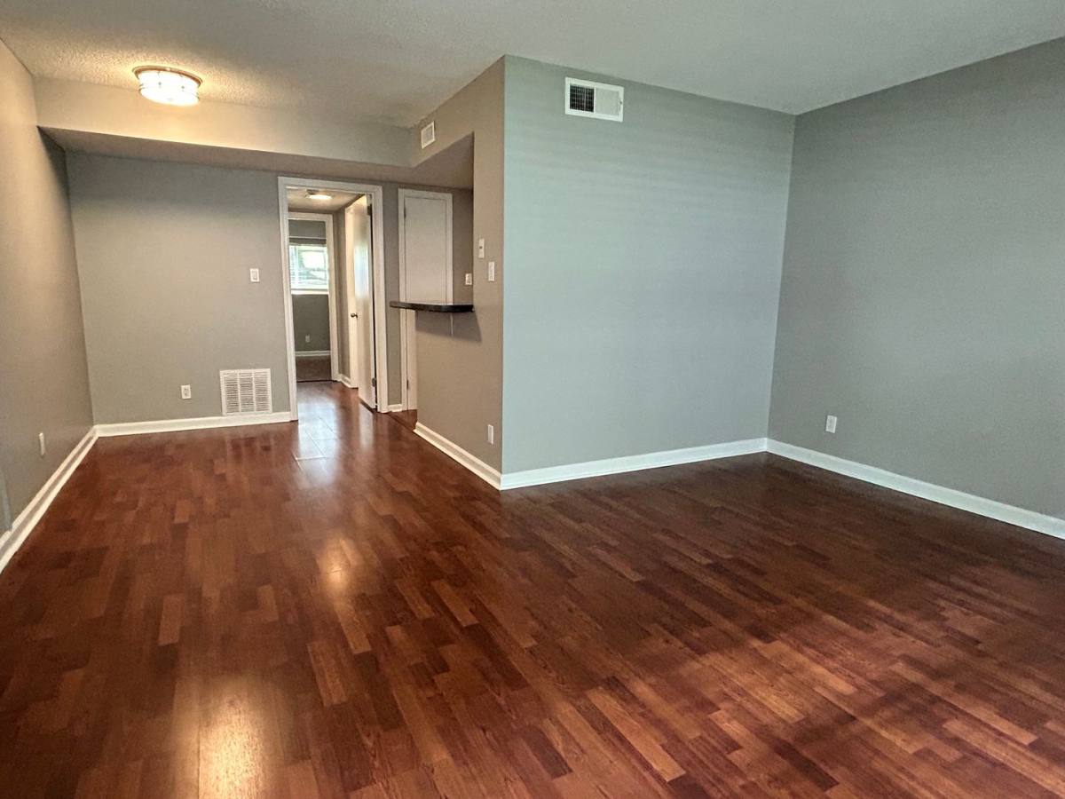 Apartment for rent at 1033 30th St S, Birmingham, AL 35205