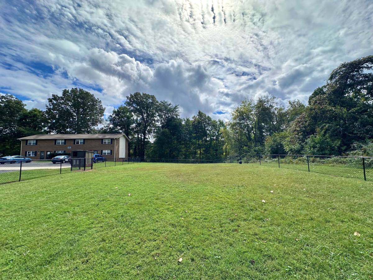 Townhouse for rent at 913 Naomi Dr, Maryville, TN 37804