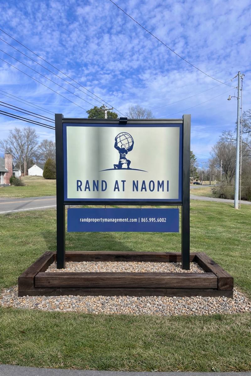 Townhouse for rent at 913 Naomi Dr, Maryville, TN 37804