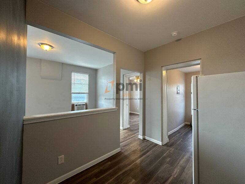 Apartment for rent at 509 E Commercial Ave #2, Lowell, IN 46356