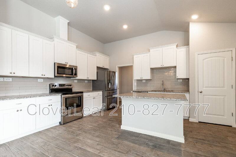House for rent at 524 Willow Valley St, New Braunfels, TX 78130