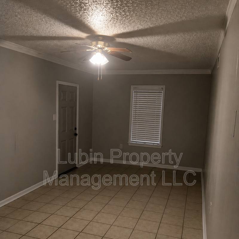 House for rent at 5261 Beaverton Dr, Memphis, TN 38127