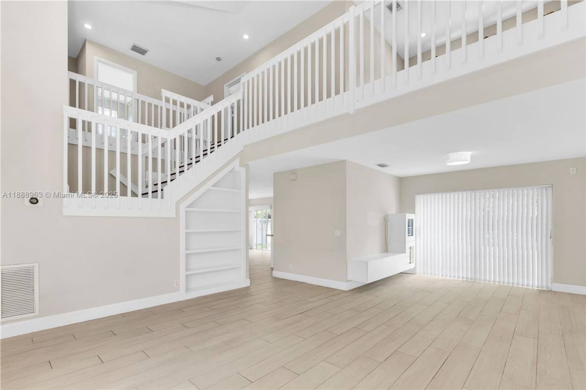 House for rent at 10766 Crescendo Circle, Boca Raton, FL 33498