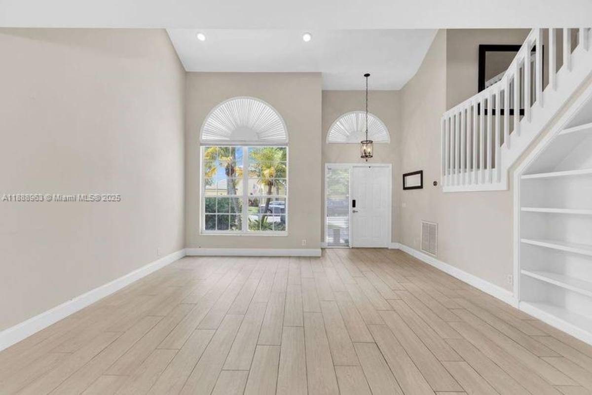 House for rent at 10766 Crescendo Circle, Boca Raton, FL 33498