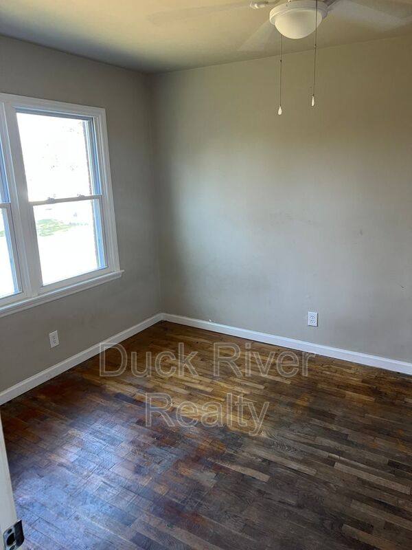 House for rent at 610 1 2 E 8th St, Columbia, TN 38401