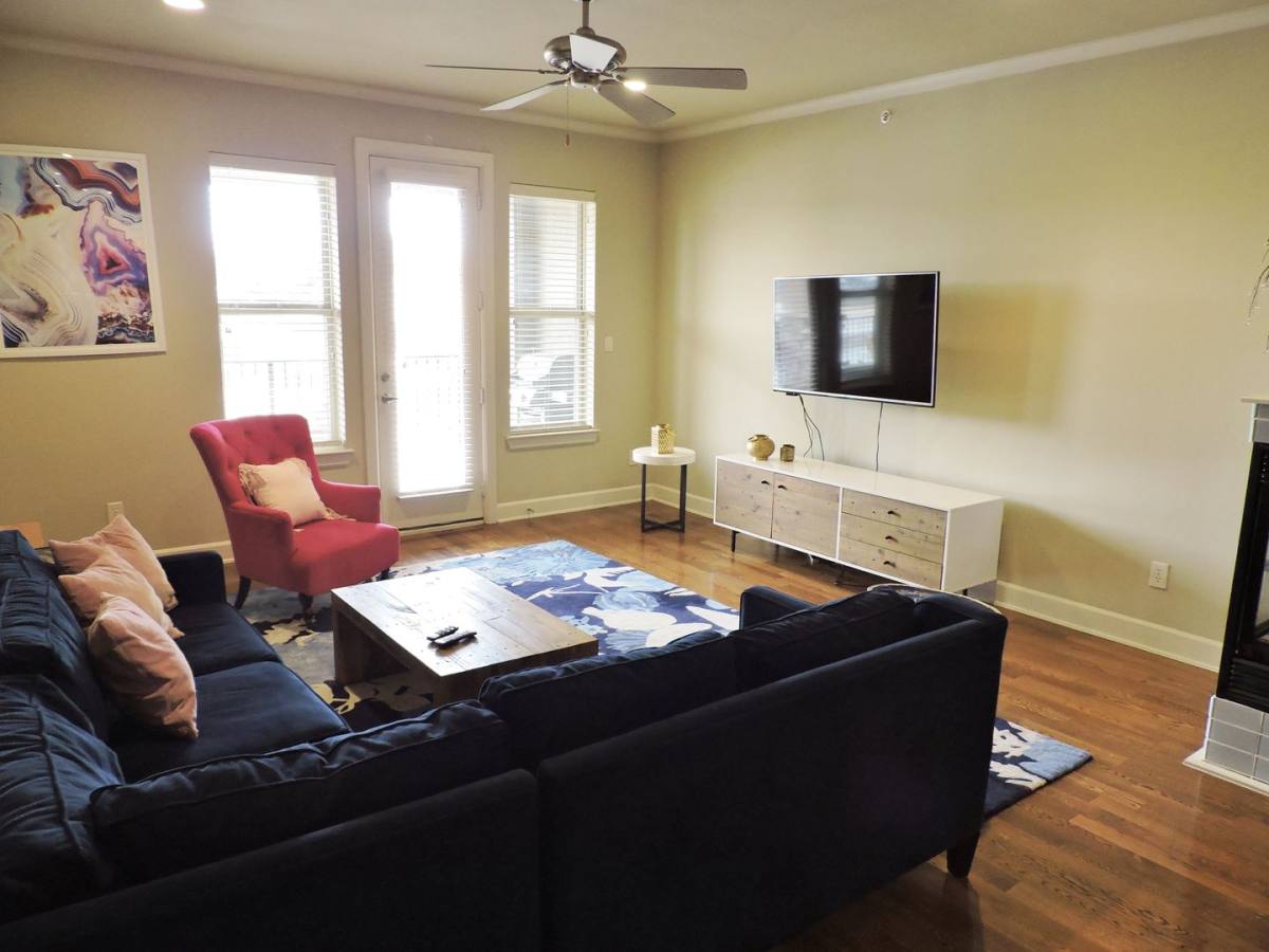 Condo for rent at 2800 Sandage Ave, Fort Worth, TX 76109