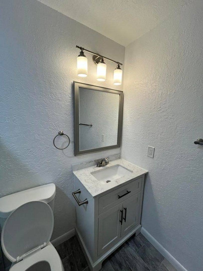 Townhouse for rent at 1917 N Congress Ave, West Palm Beach, FL 33401