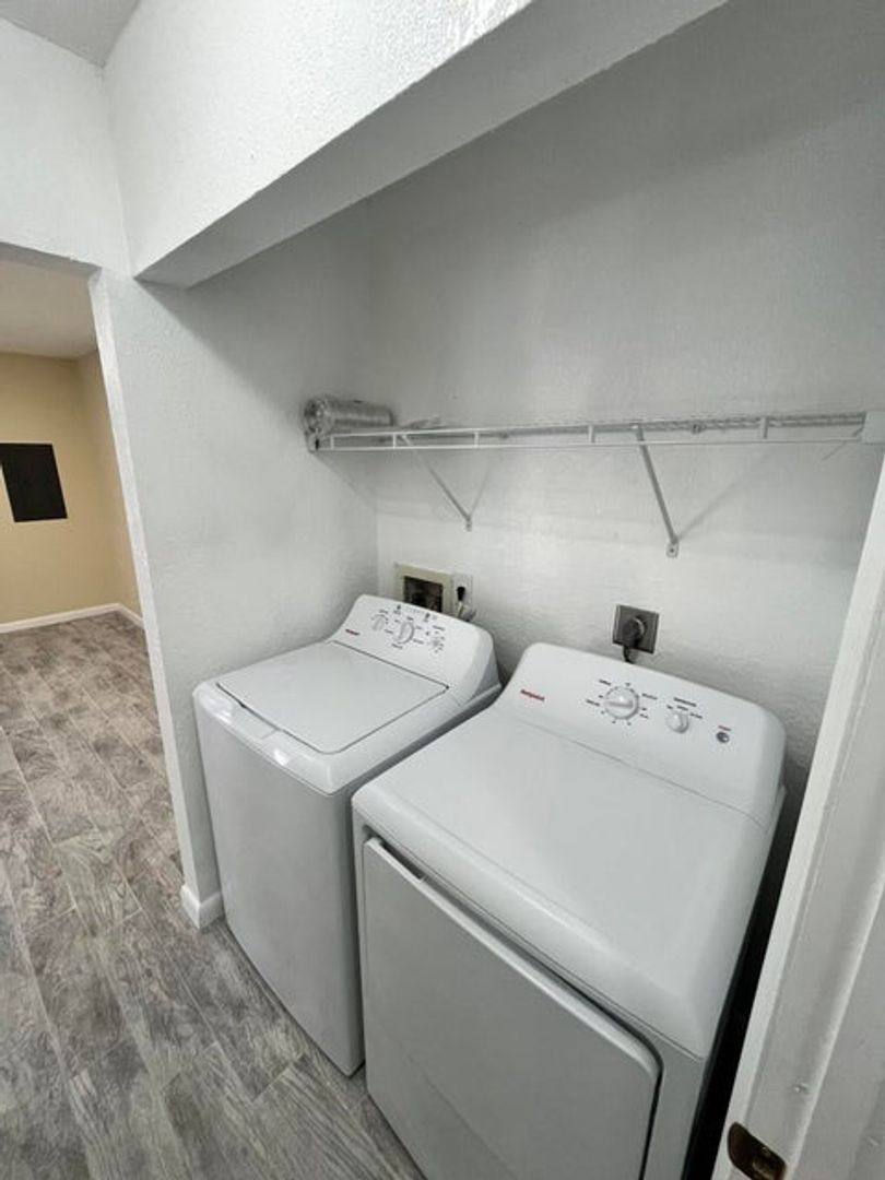 Townhouse for rent at 1917 N Congress Ave, West Palm Beach, FL 33401
