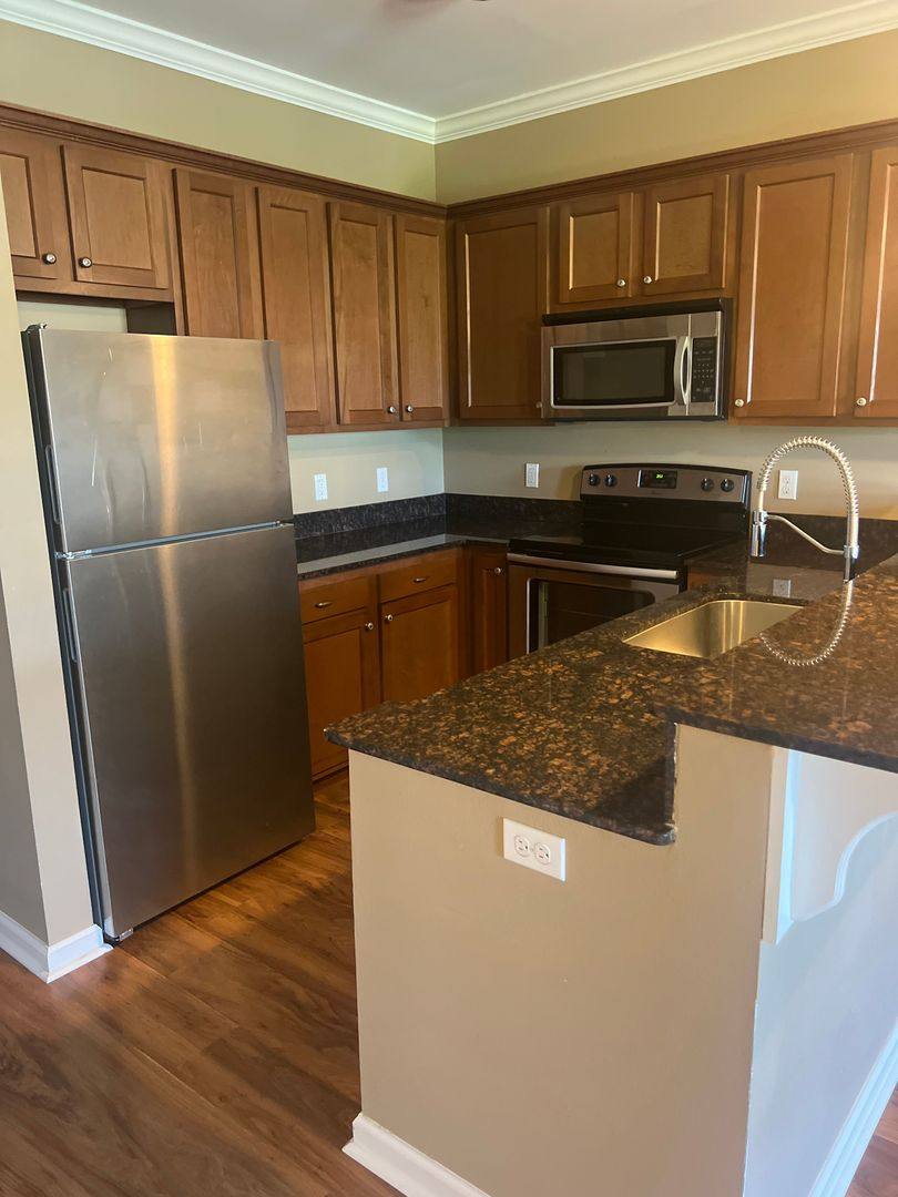 Apartment for rent at 155 Dr Michael Debakey, Lake Charles, LA 70601