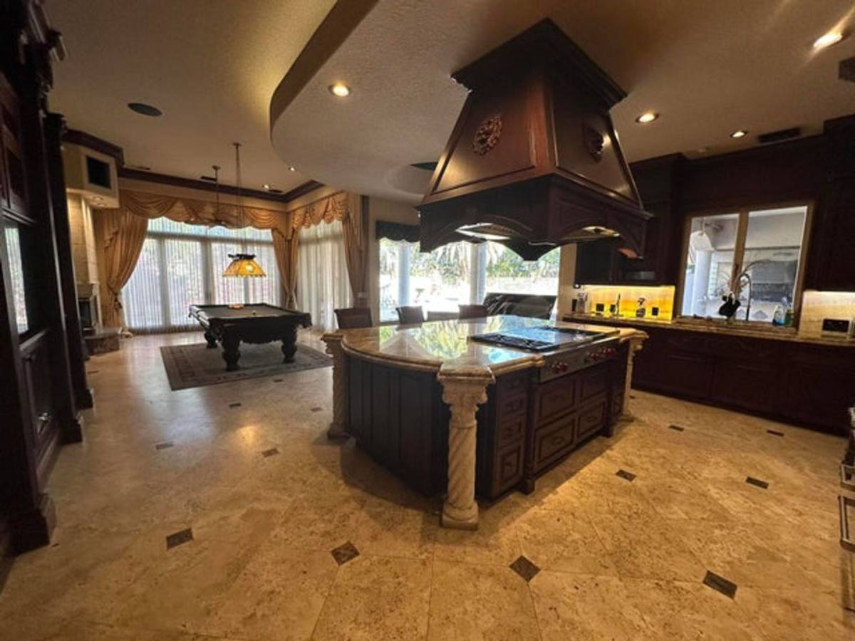 House for rent at 2610 Tecumseh Dr, West Palm Beach, FL 33409