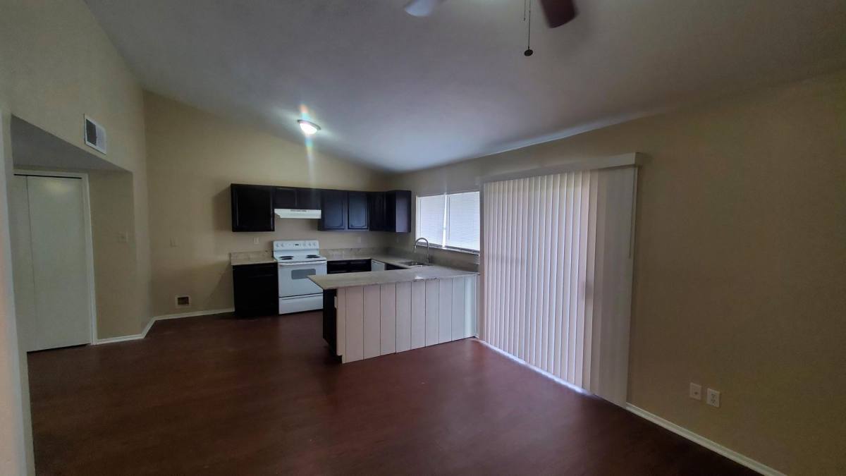 House for rent at 1125 Greenbriar Lane, Lancaster, TX 75146