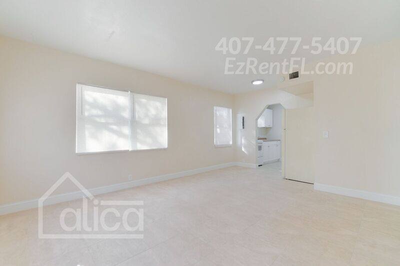 Apartment for rent at 1001 Henrietta Ave #1, West Palm Beach, FL 33401