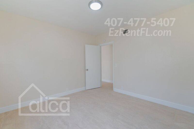 Apartment for rent at 1001 Henrietta Ave #1, West Palm Beach, FL 33401