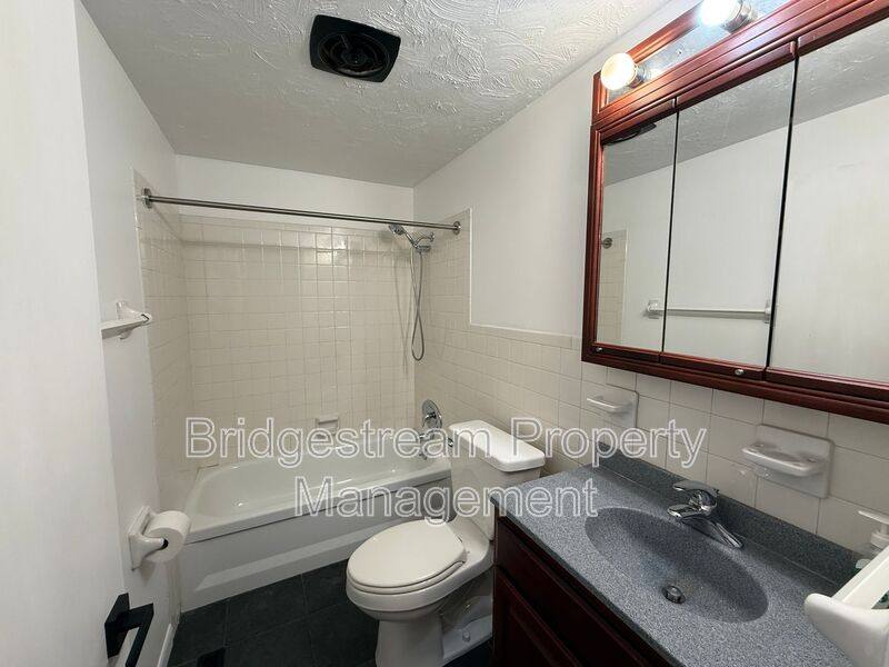 House for rent at 54 Benzell Dr, Dayton, OH 45458