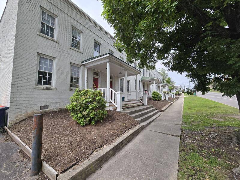Townhouse for rent at 212 E Wythe St #1, Petersburg, VA 23803