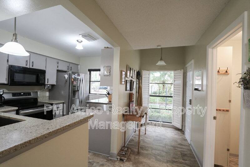 Apartment for rent at 323 Knottwood Court, Sun City Center, FL 33573