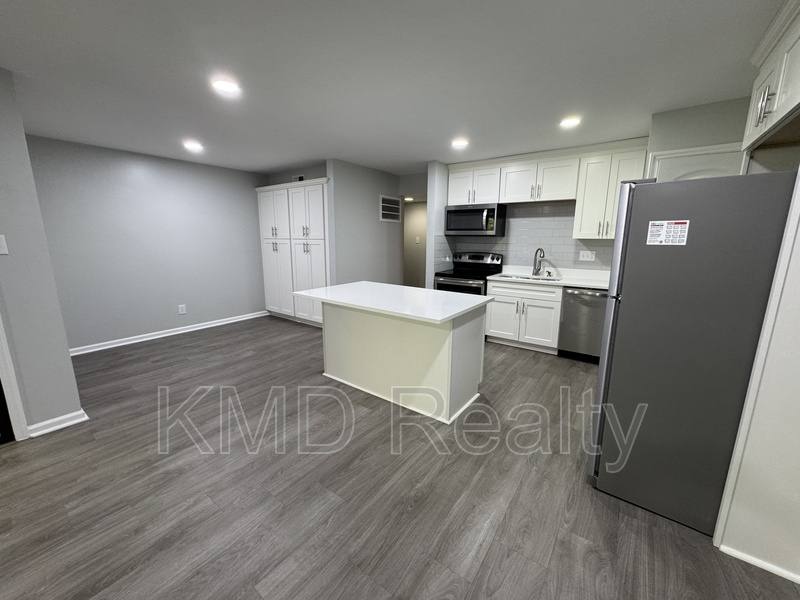 Condo for rent at 2501 Kilborne Dr #D, Charlotte, NC 28205
