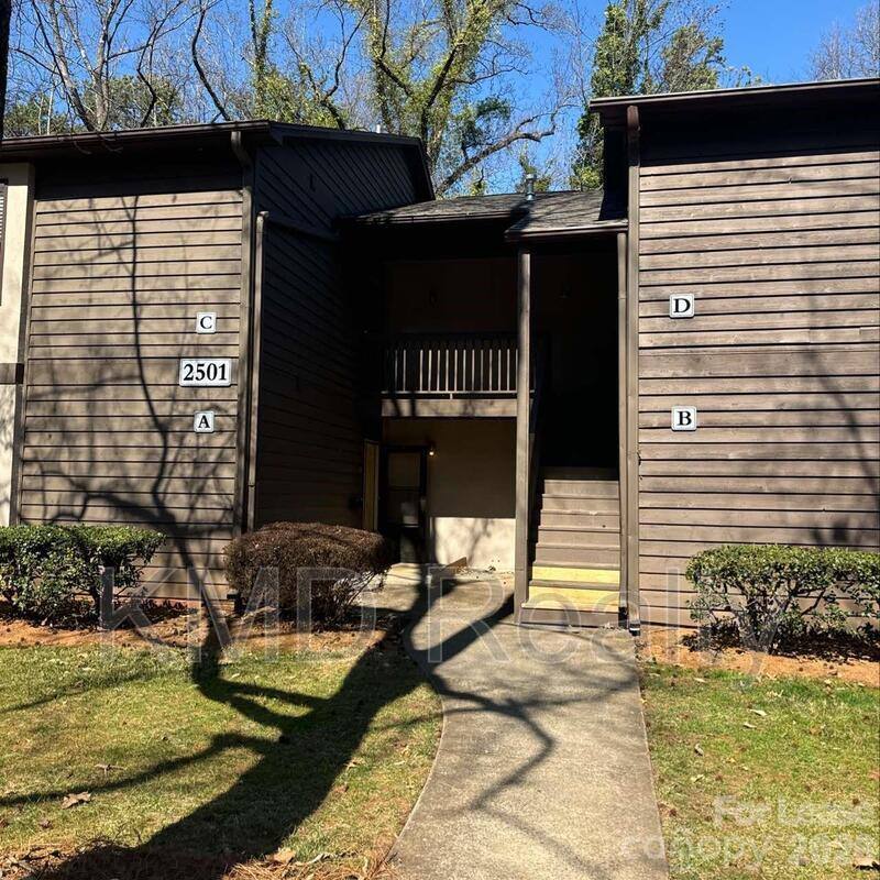 Condo for rent at 2501 Kilborne Dr #D, Charlotte, NC 28205