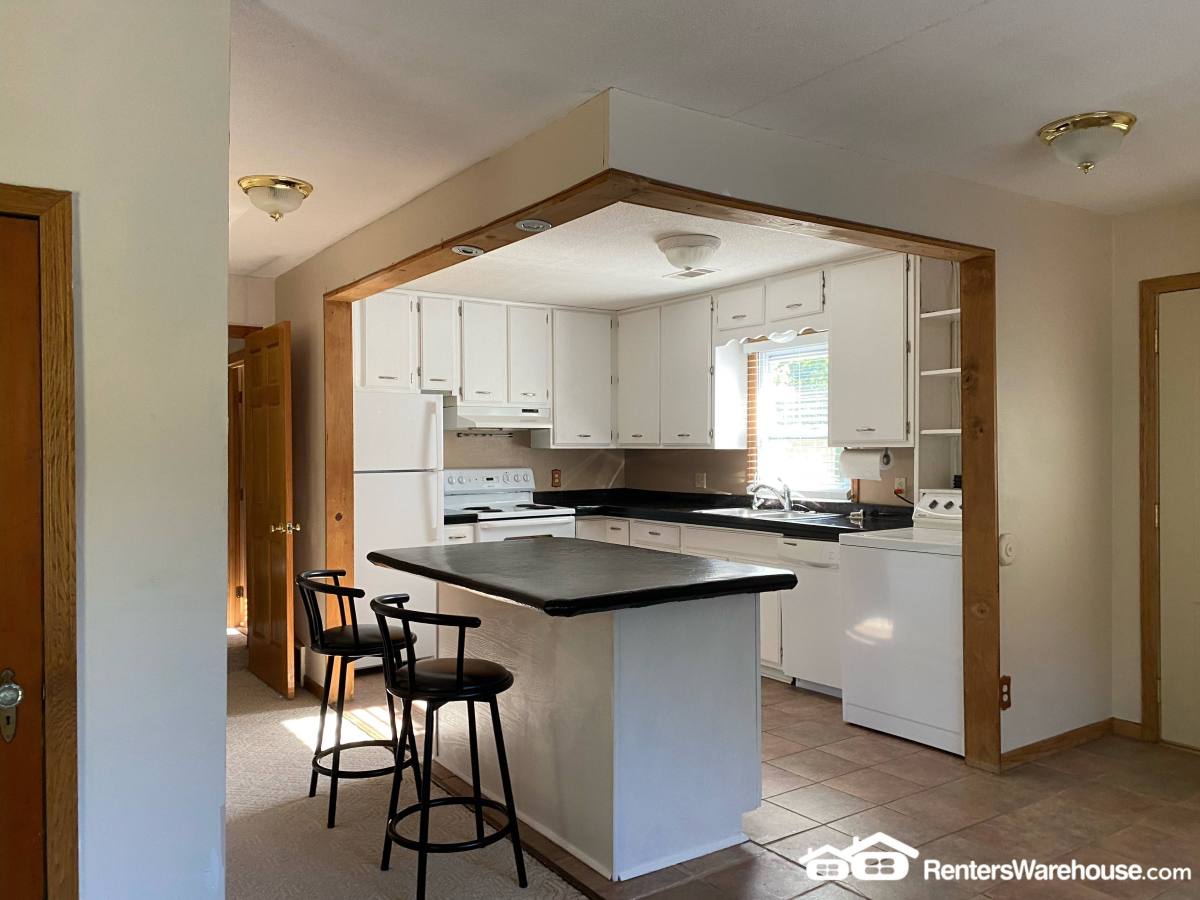 House for rent at 154 Liberty Rd #1, River Falls, WI 54022