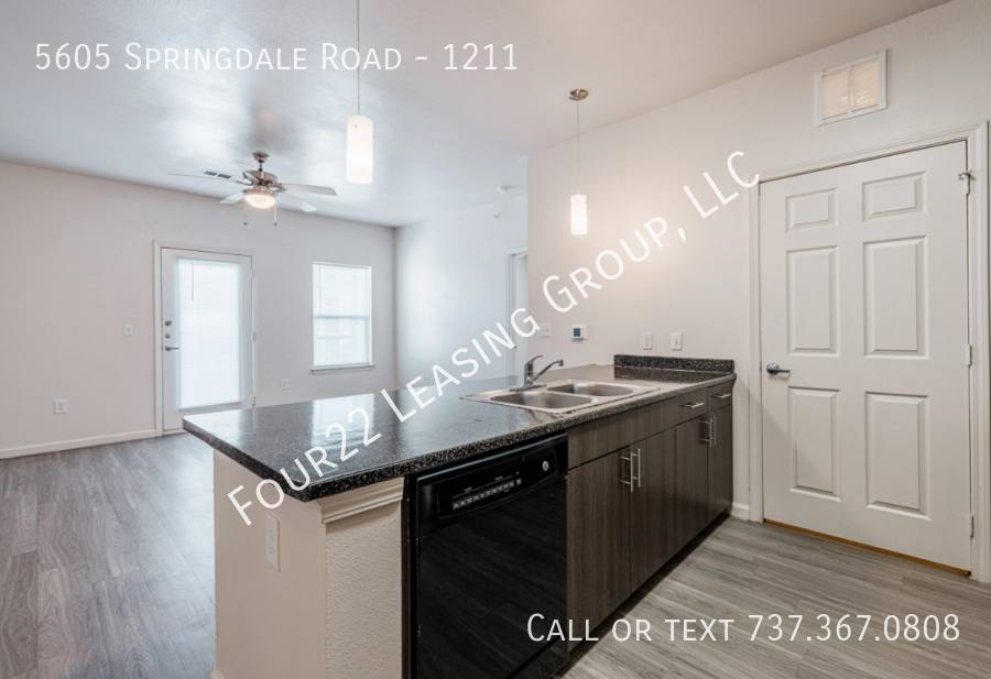 Apartment for rent at 5605 Springdale Rd #1211, Austin, TX 78723