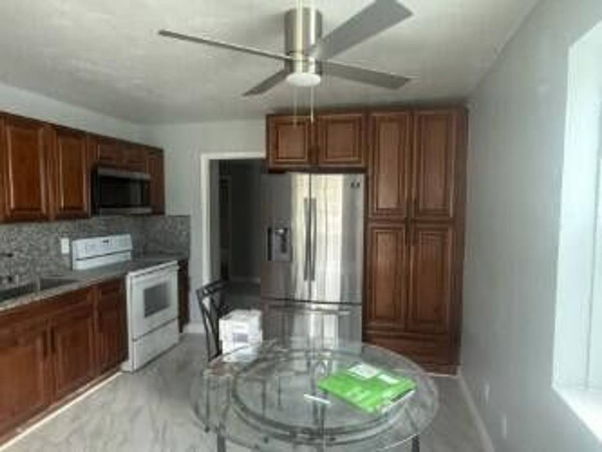 House for rent at 2329 Fairway Dr, West Palm Beach, FL 33409