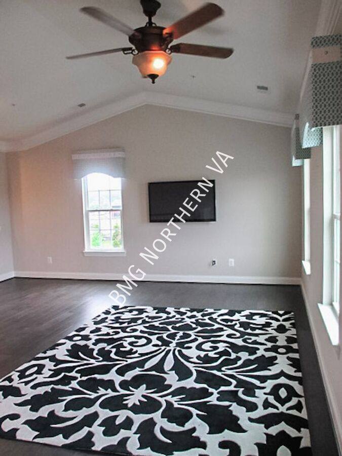 Townhouse for rent at 24688 Hutchinson Farm Dr, Sterling, VA 20166