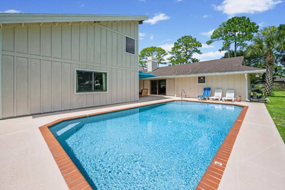 House for rent at 3306 Fargo Ave, Lake Worth, FL 33467
