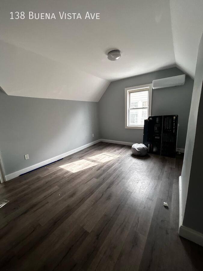 Apartment for rent at 138 Buena Vista Ave, Yonkers, NY 10701