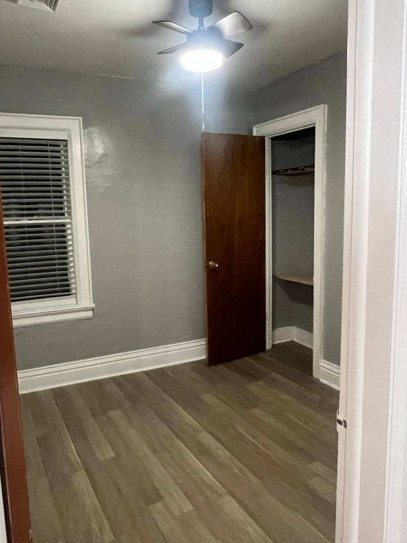 Townhouse for rent at 375 Military Rd, Buffalo, NY 14207
