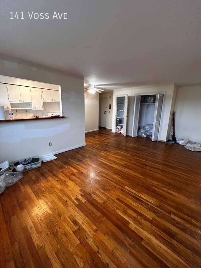 Apartment for rent at 141 Voss Ave, Yonkers, NY 10703