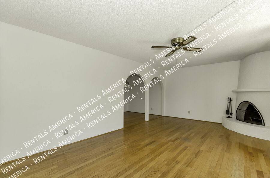 Townhouse for rent at 6974 E Rivercrest Rd, Tucson, AZ 85750