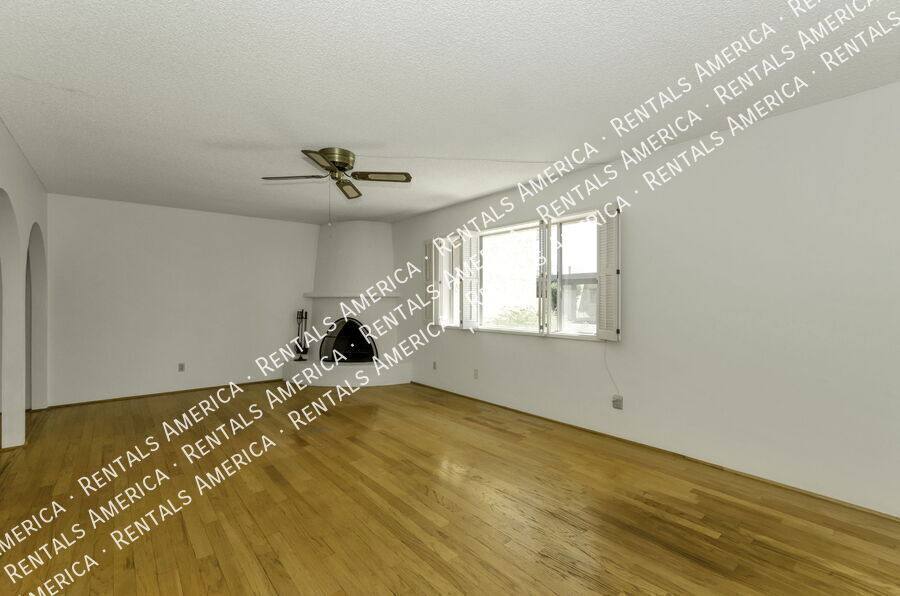 Townhouse for rent at 6974 E Rivercrest Rd, Tucson, AZ 85750