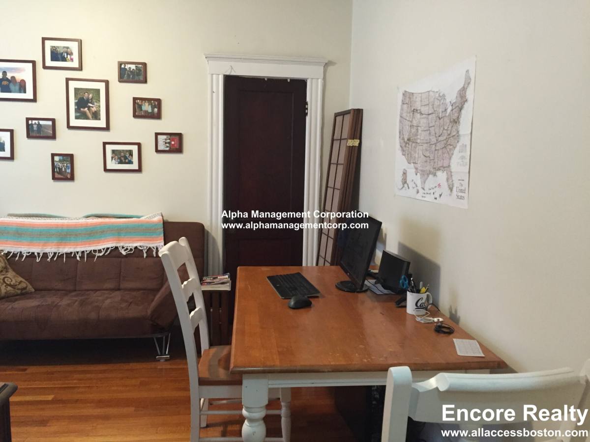 Apartment for rent at 17-19 Washington St #309, Malden, MA 02148
