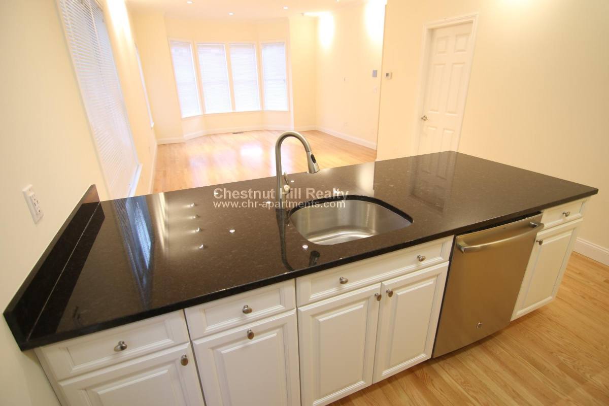 House for rent at 15 Langdon St #1, Cambridge, MA 02138