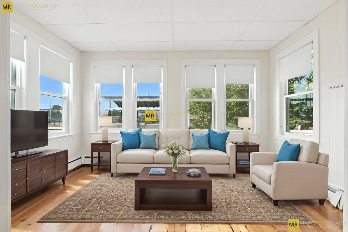 House for rent at 547 Broadway #1, Somerville, MA 02145