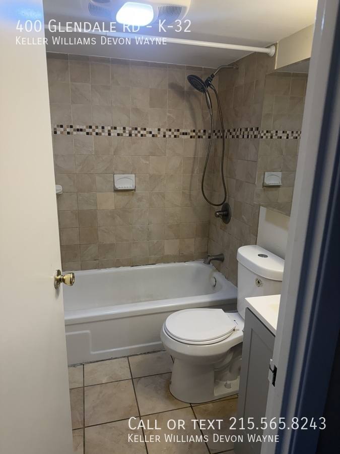 Apartment for rent at 400 Glendale Rd #K-32, Havertown, PA 19083
