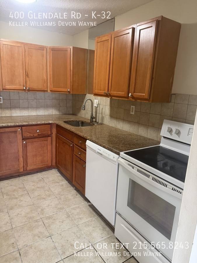 Apartment for rent at 400 Glendale Rd #K-32, Havertown, PA 19083