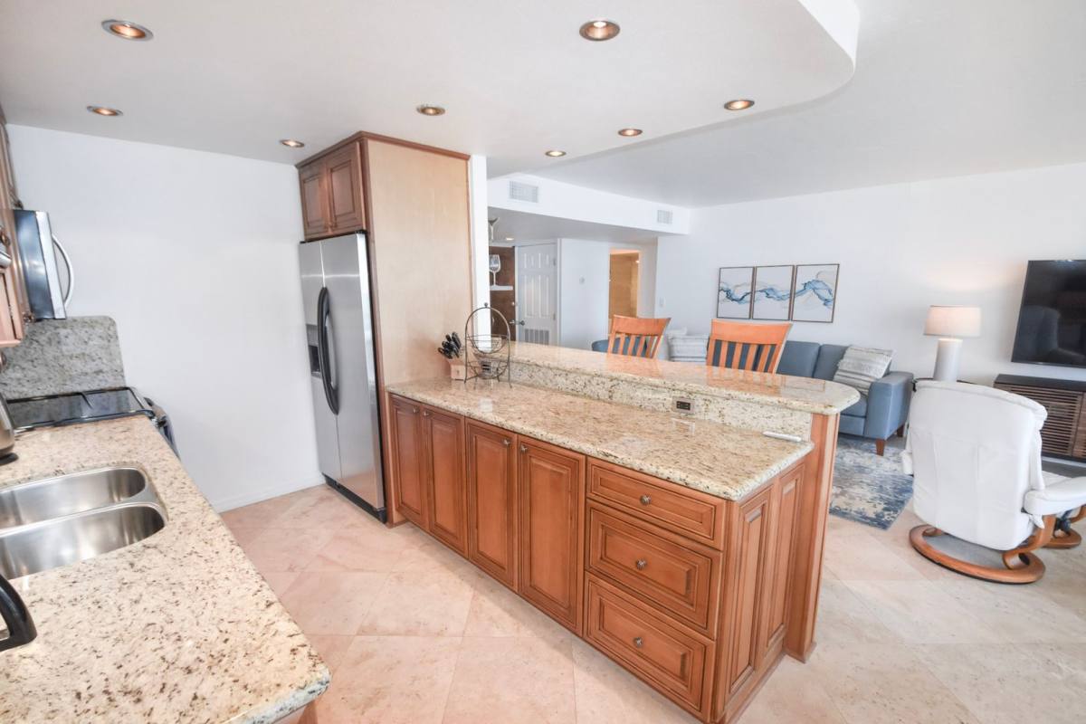 Apartment for rent at 1830 Avenida Del Mundo, Coronado, CA 92118