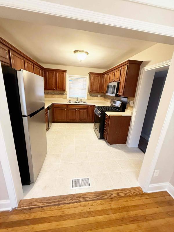 House for rent at 3229 McAfee Rd, Decatur, GA 30032