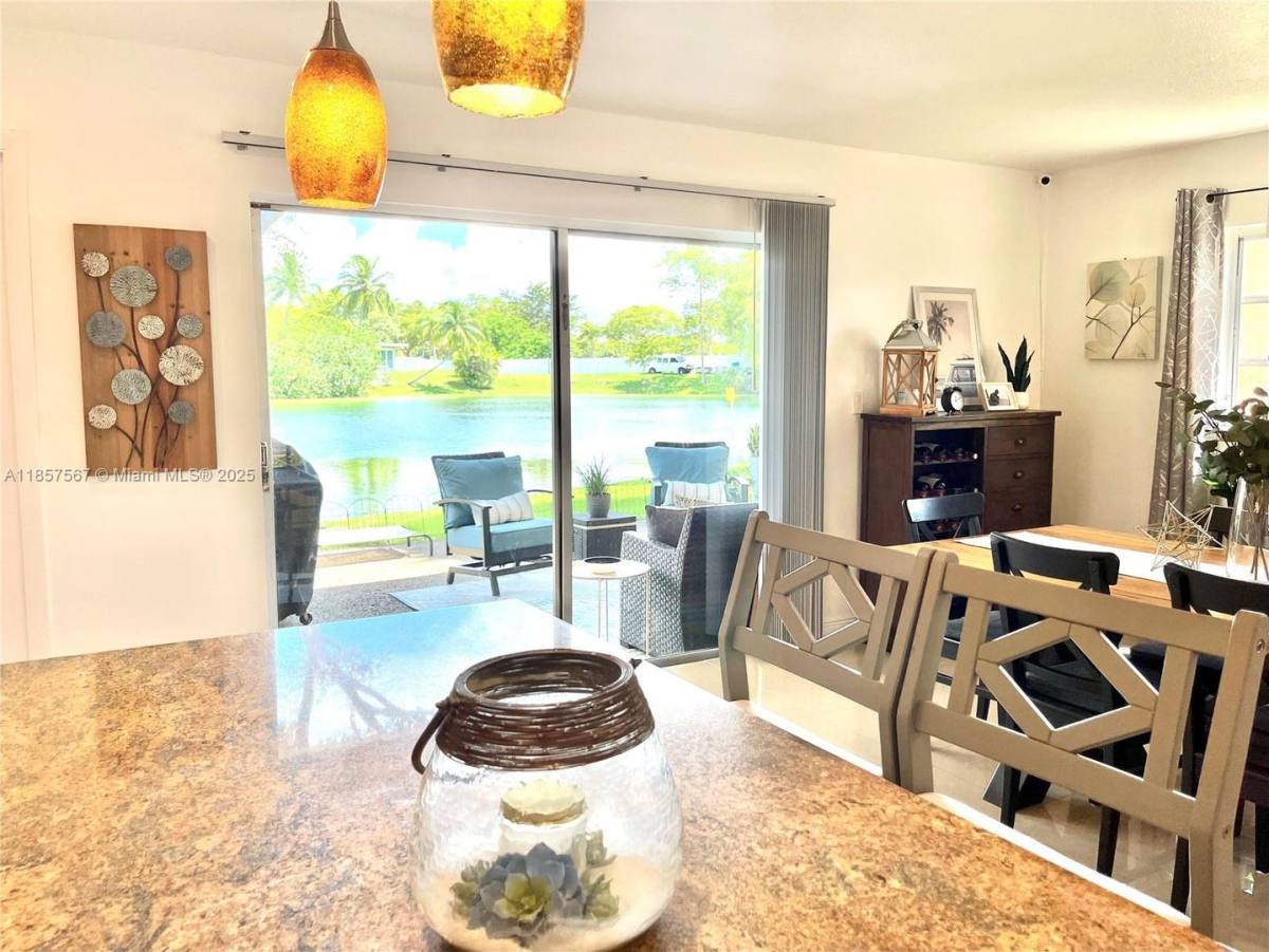 Townhouse for rent at 13781 SW 84th St, Miami, FL 33183