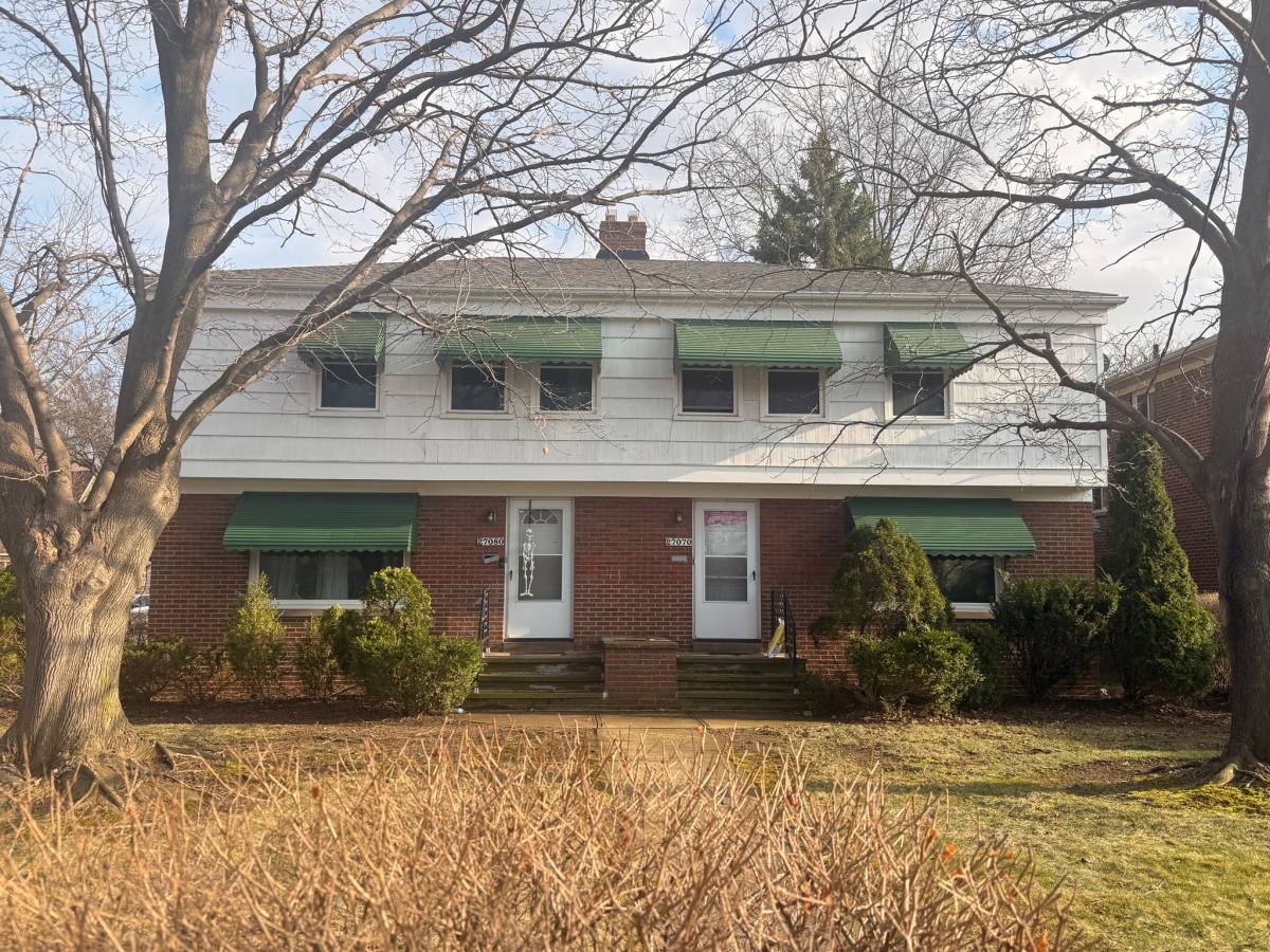 Apartment for rent at 27070 Lake Shore Blvd, Euclid, OH 44132