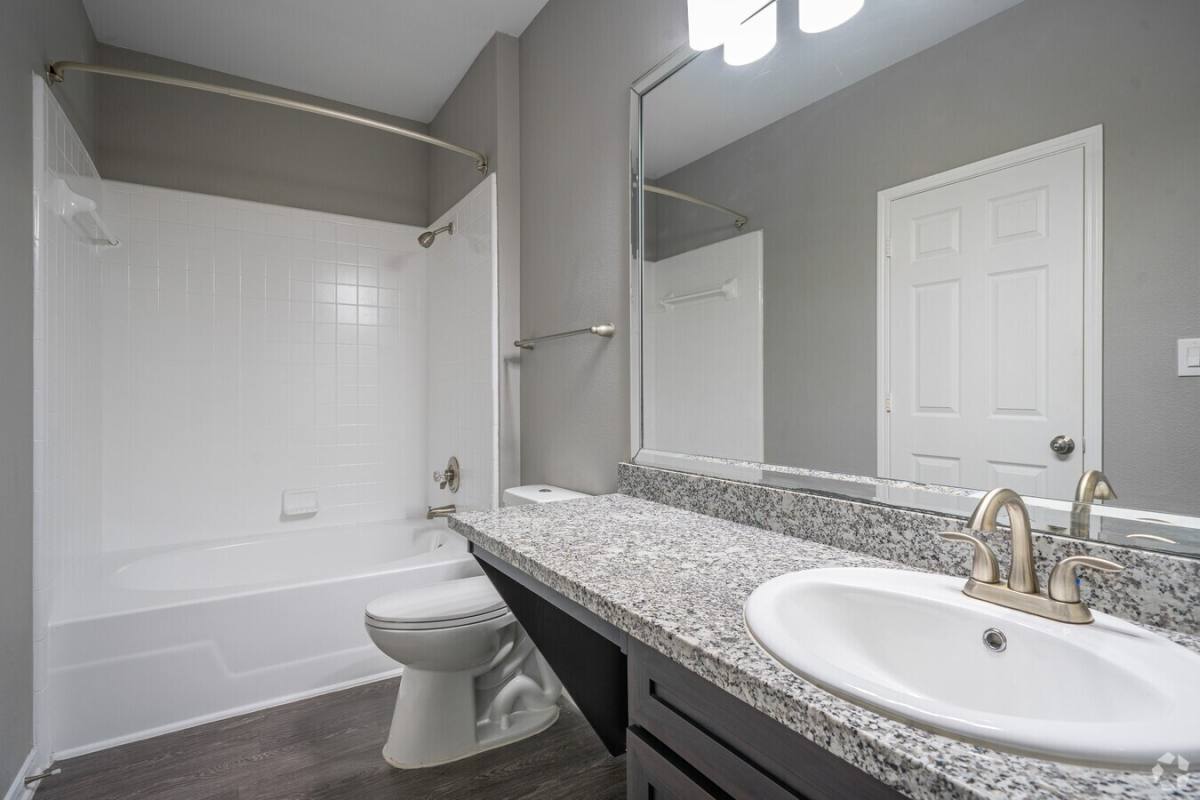Apartment for rent at 13504 Schroeder Rd #STB2, Houston, TX 77070