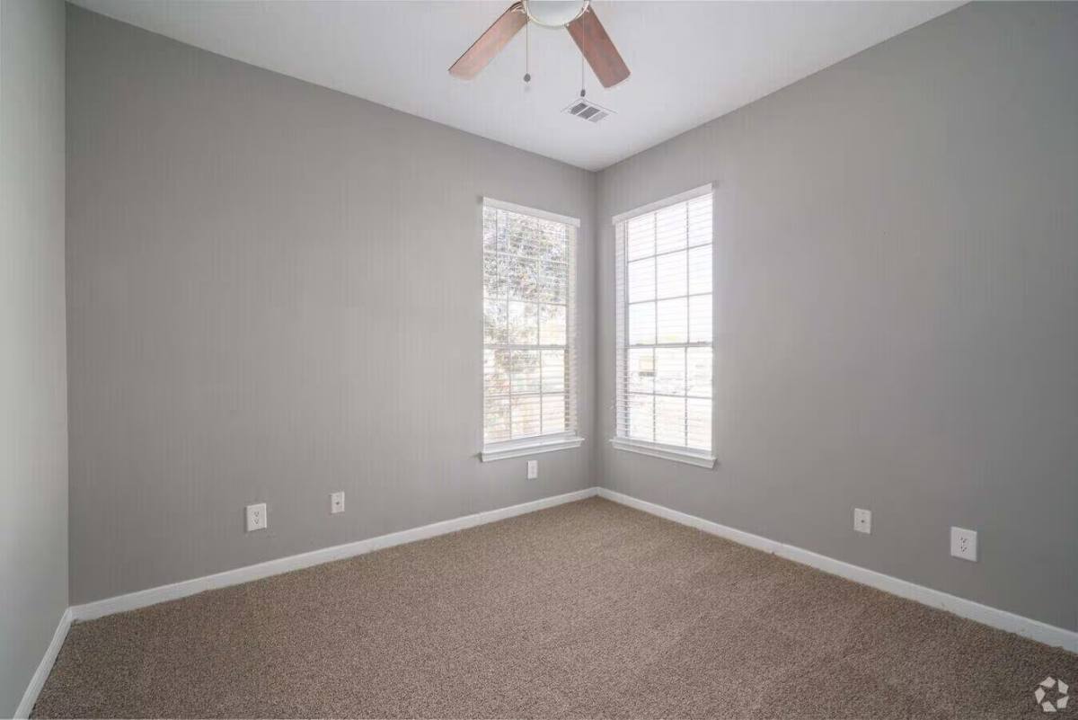 Apartment for rent at 13504 Schroeder Rd #STB3, Houston, TX 77070