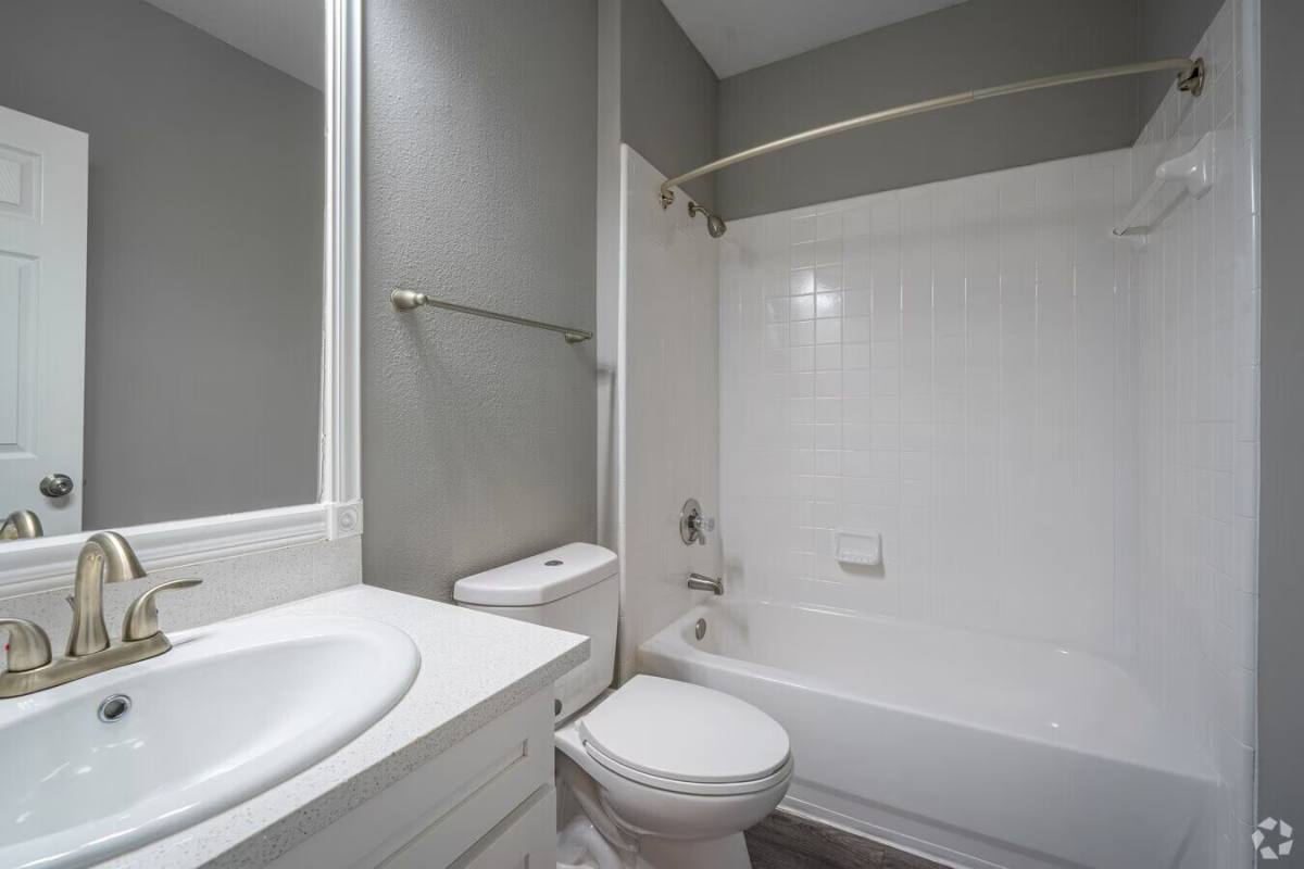 Apartment for rent at 13504 Schroeder Rd #STB4, Houston, TX 77070